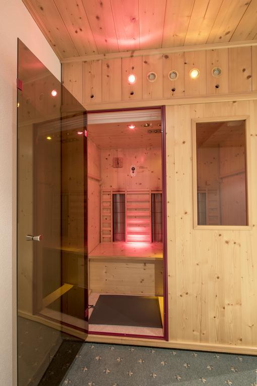 Hotel Troschana フリルシュ エクステリア 写真
